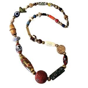 Vintage Tribal Beaded Fetish Necklace Bohemian Carved Design